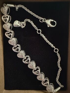 Natural Diamond Heart shaped Bracelet in 925 Silver Link Bracelet